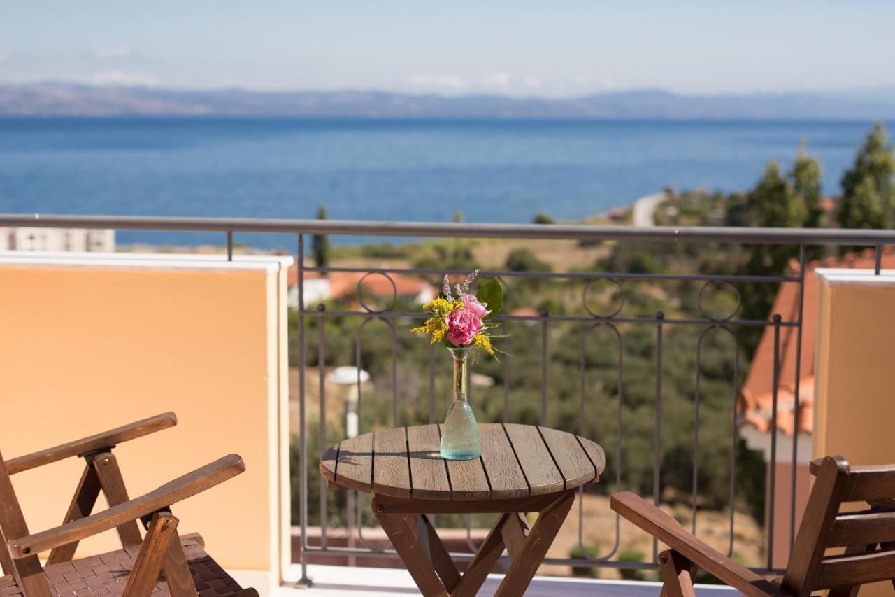 Sunrise Resort Hotel Mythimna Esterno foto
