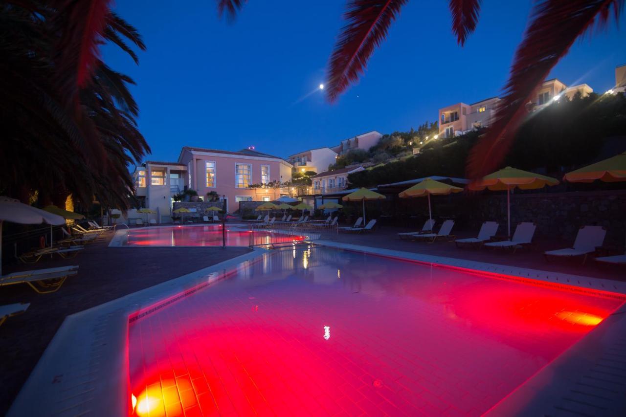 Sunrise Resort Hotel Mythimna Esterno foto
